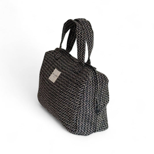 Zigzag Jacquard Extra Large Makeup Bag – Beige & Black (Dana)