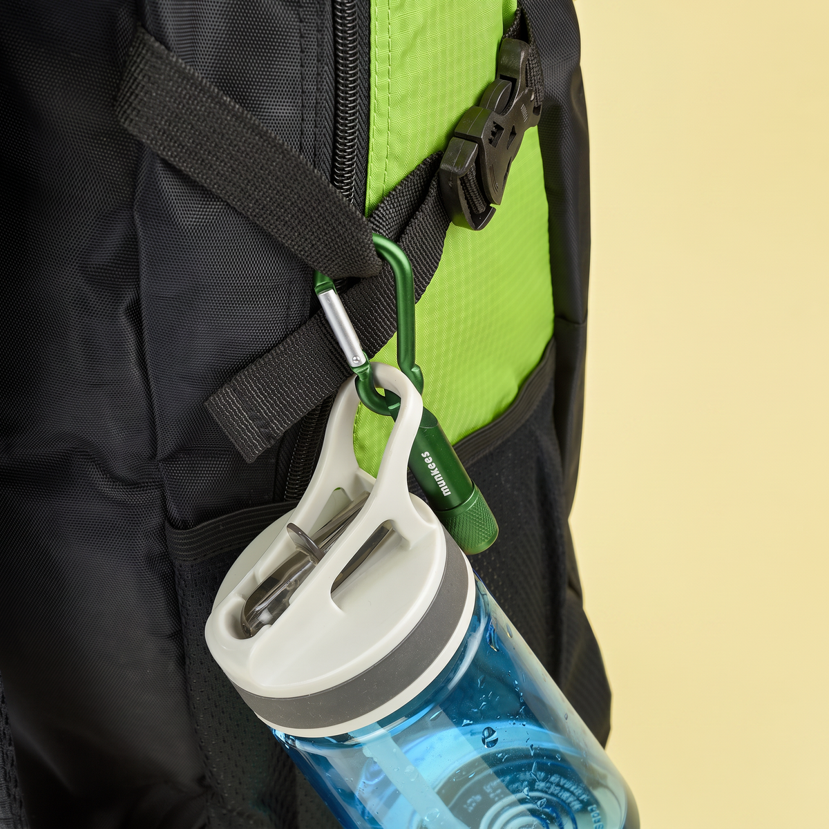 Munkees | LED Flashlight with Carabiner