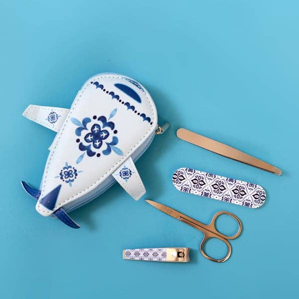 Airplane Manicure Set