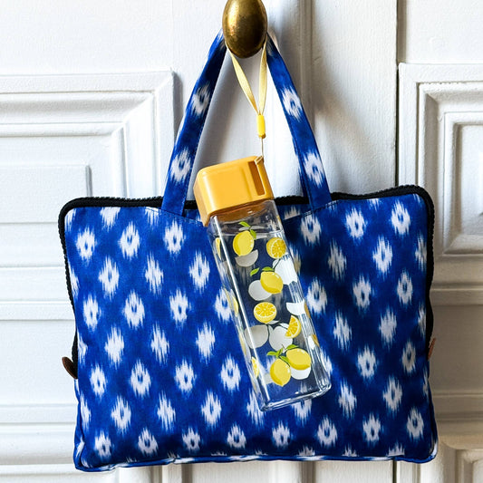 Yumbox Poche Ikat Print Insulated Sleeve Lunch Bag