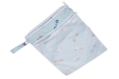 Dual-Compartment Wet/Dry Bag with Mesh Pocket (Retro Cars)