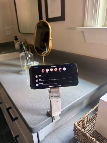 HOLD IT RIGHT THERE MAGNETIC TRAVEL PHONE STAND