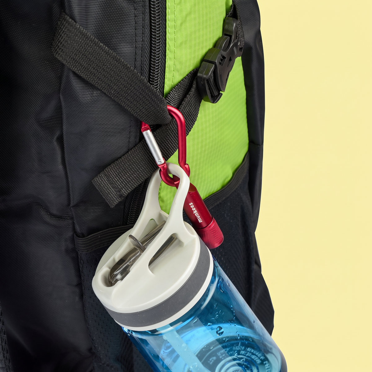 Munkees | LED Flashlight with Carabiner