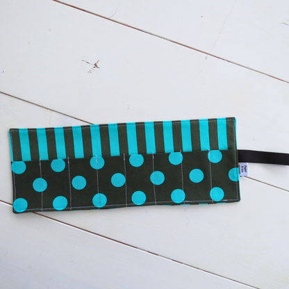 Crayon Roll-Up Organizer – Travel Art Storage for Kids