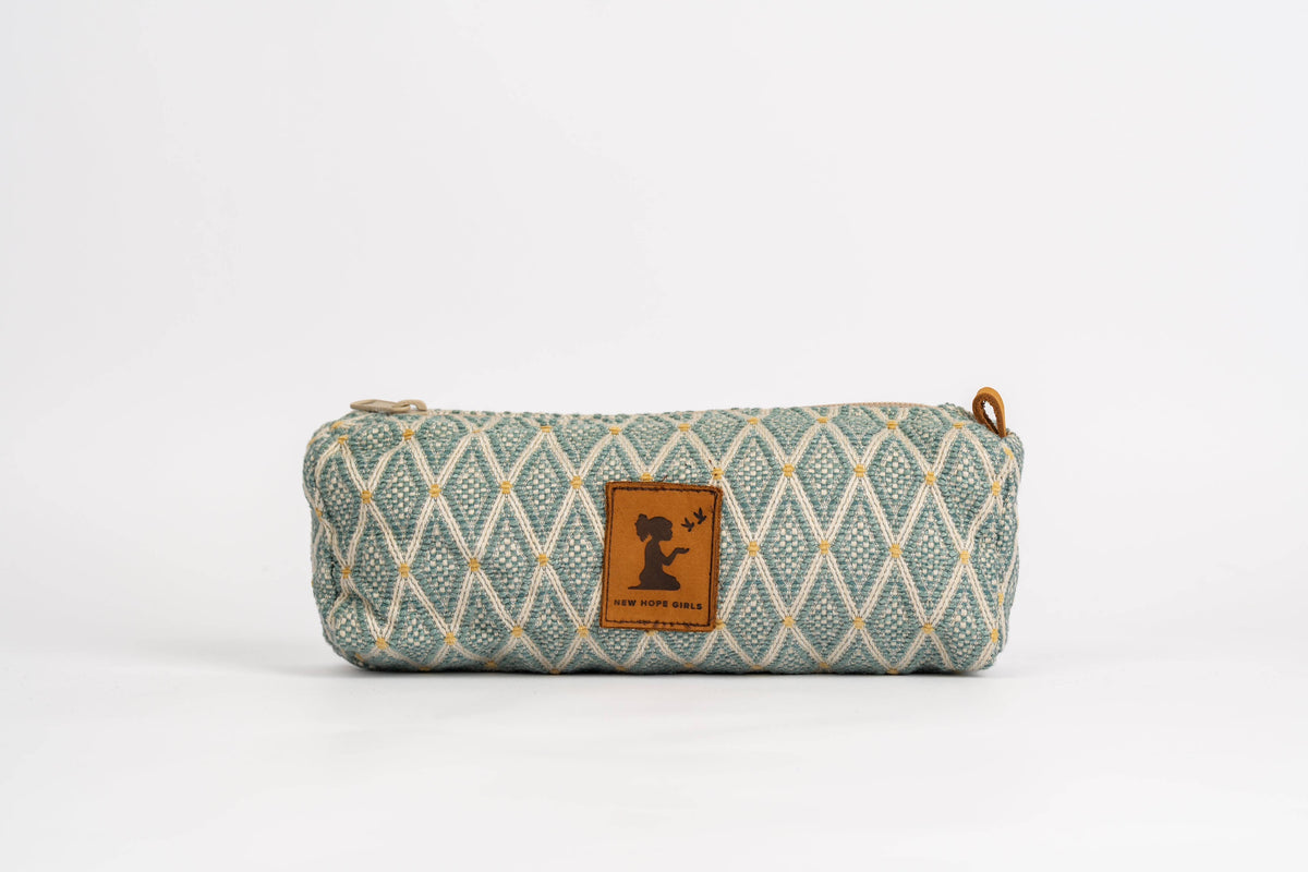 Island Diamond Pouch